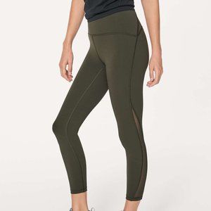 ***Lululemon Train Times 7/8 Pant (25" )***
